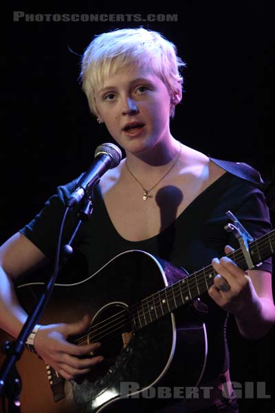 LAURA MARLING - 2008-04-19 - PARIS - La Maroquinerie - Laura Beatrice Marling